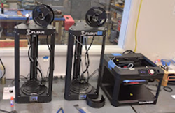 3D printers available in the MakerSpace 3D printers available in the MakerSpace